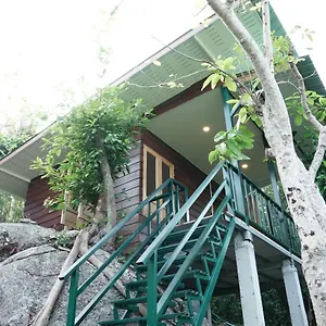 Lodge Salamao